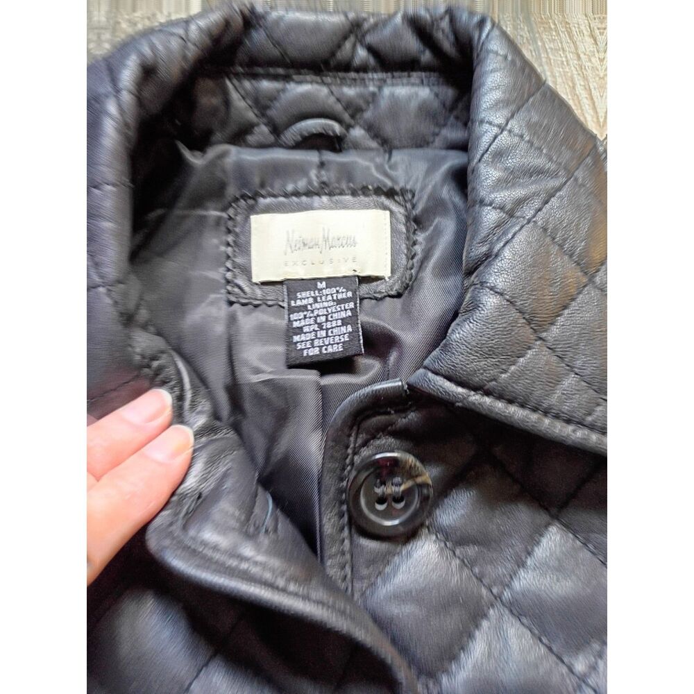Neiman Marcus Lamb Leather Quilted Jacket Women's M Black - Picture 4 of 6